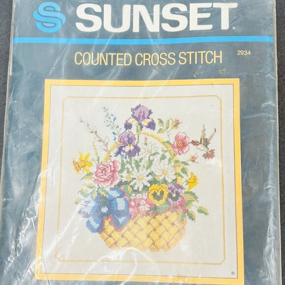 Sunset Garden Flowers Counted Cross Stitch Kit Basket Summer 1986 Vintage 2934 - Picture 1 of 9